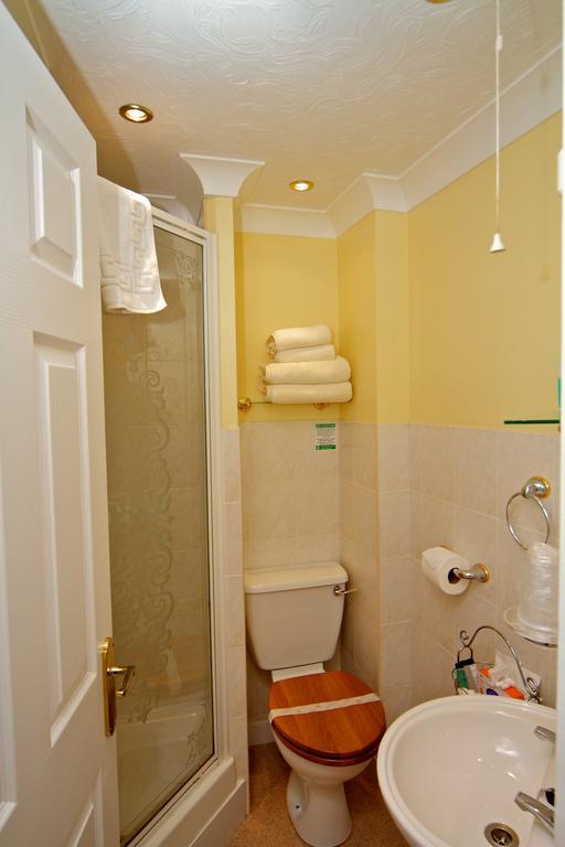 Cornubia Guest House Weymouth Room photo